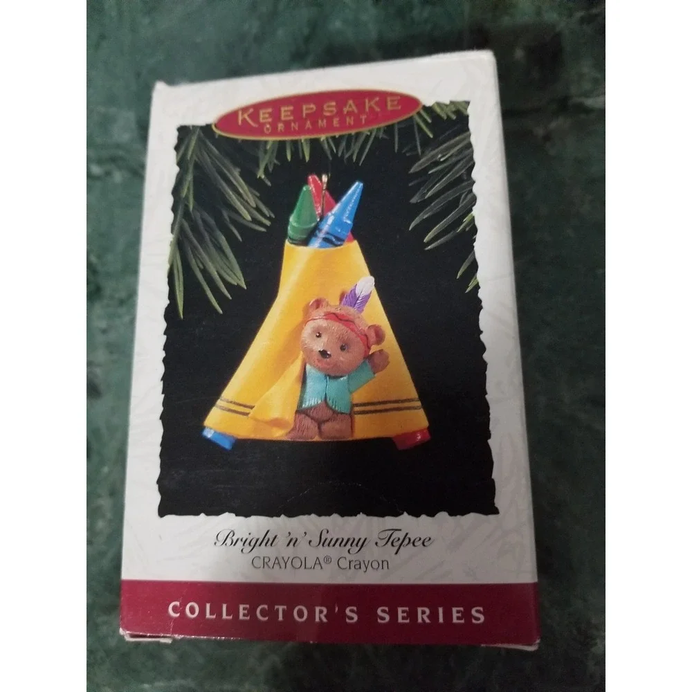 2001 Hallmark Ornament Color Crew Chief Crayola and Other Ornaments